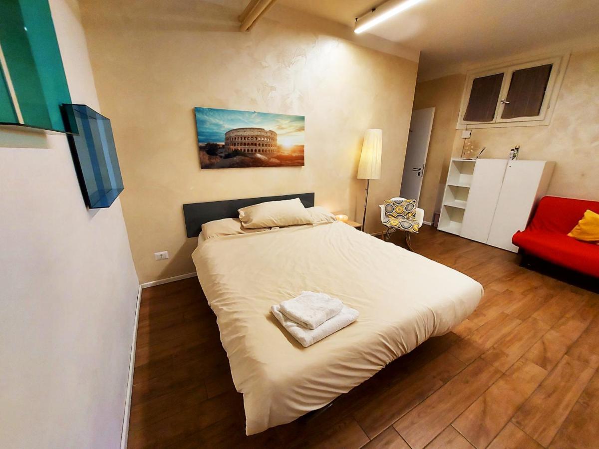 Free Breakfast - Big Apartment In The Heart Of Rom Exterior foto
