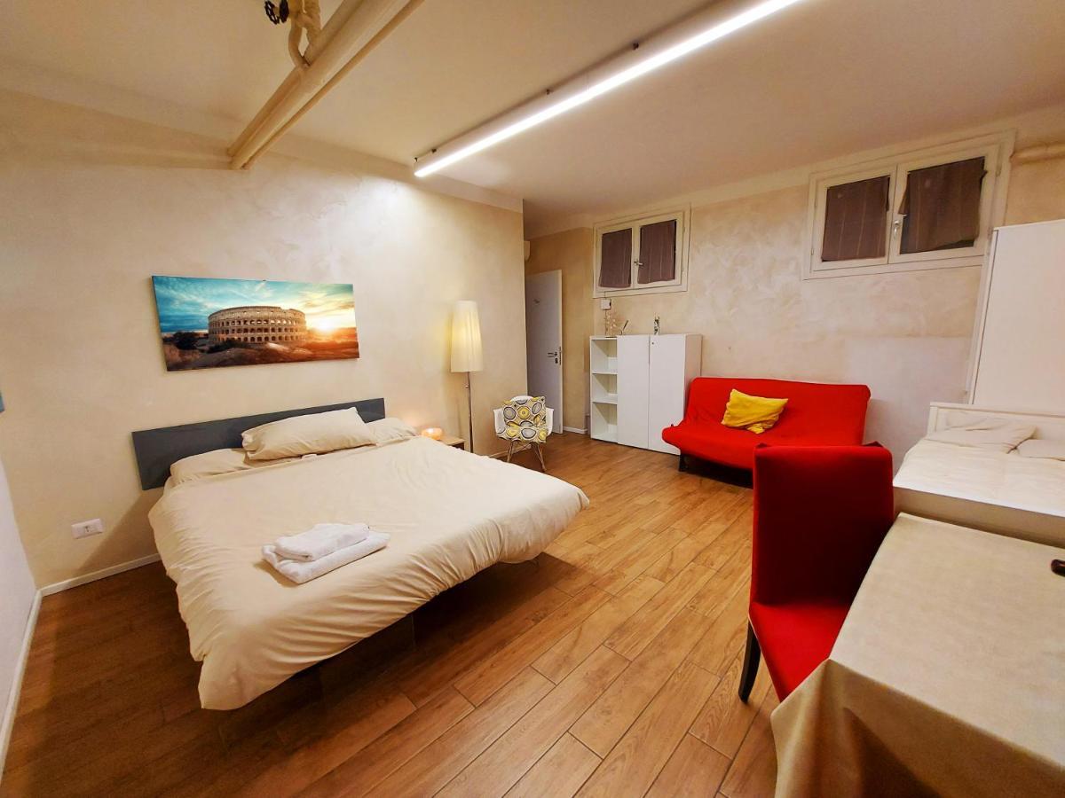 Free Breakfast - Big Apartment In The Heart Of Rom Exterior foto