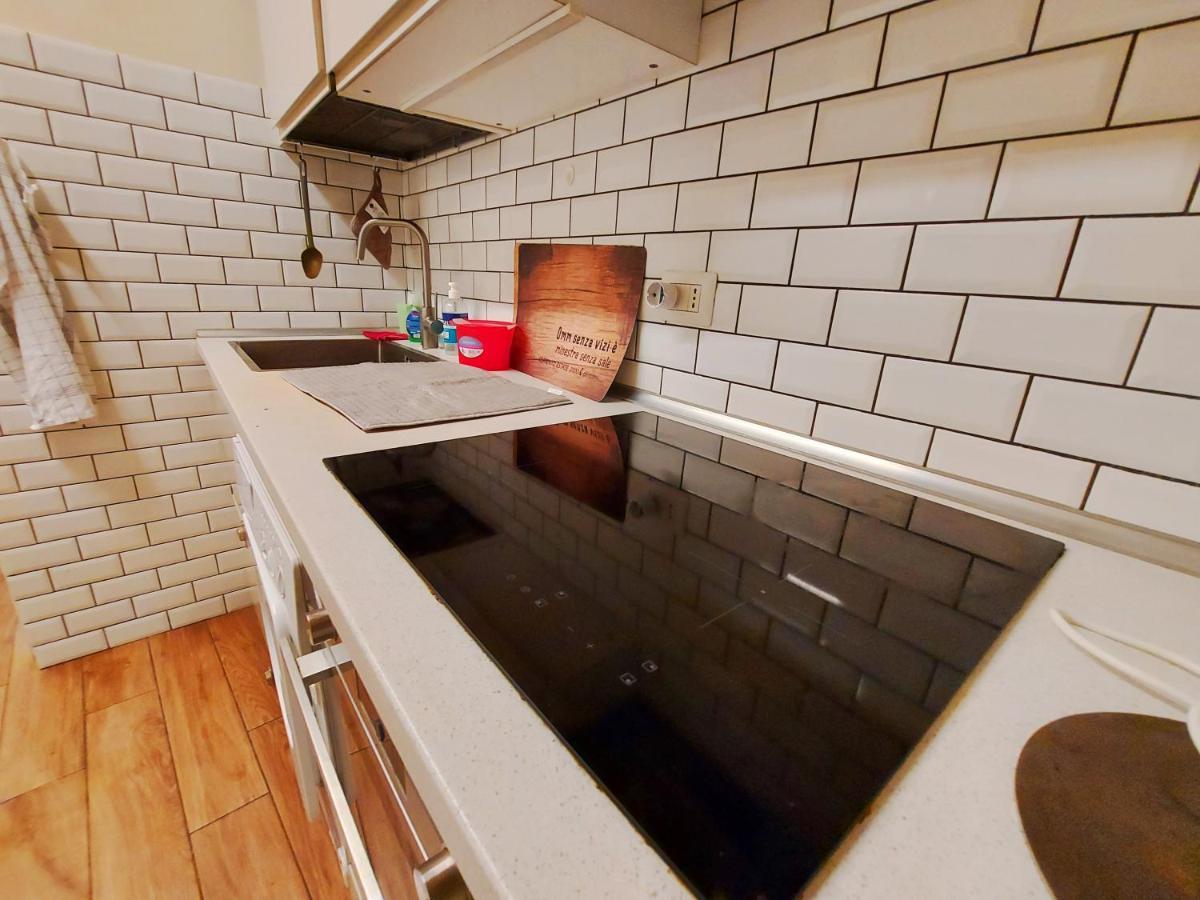 Free Breakfast - Big Apartment In The Heart Of Rom Exterior foto